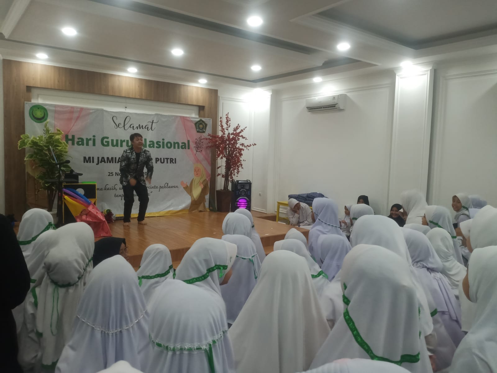 Roadshow Workshop Membaca Dan Literasi Peprustakaan MI Jamiat Kheir Putri